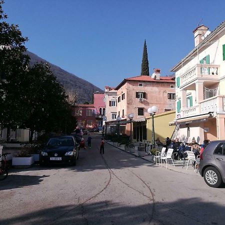 Apartamento Apartman Jadreskic Mošćenička Draga Exterior foto